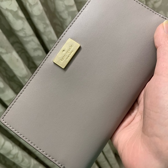 kate spade Handbags - KATE SPADE ♠️ New York Women’s Wallet